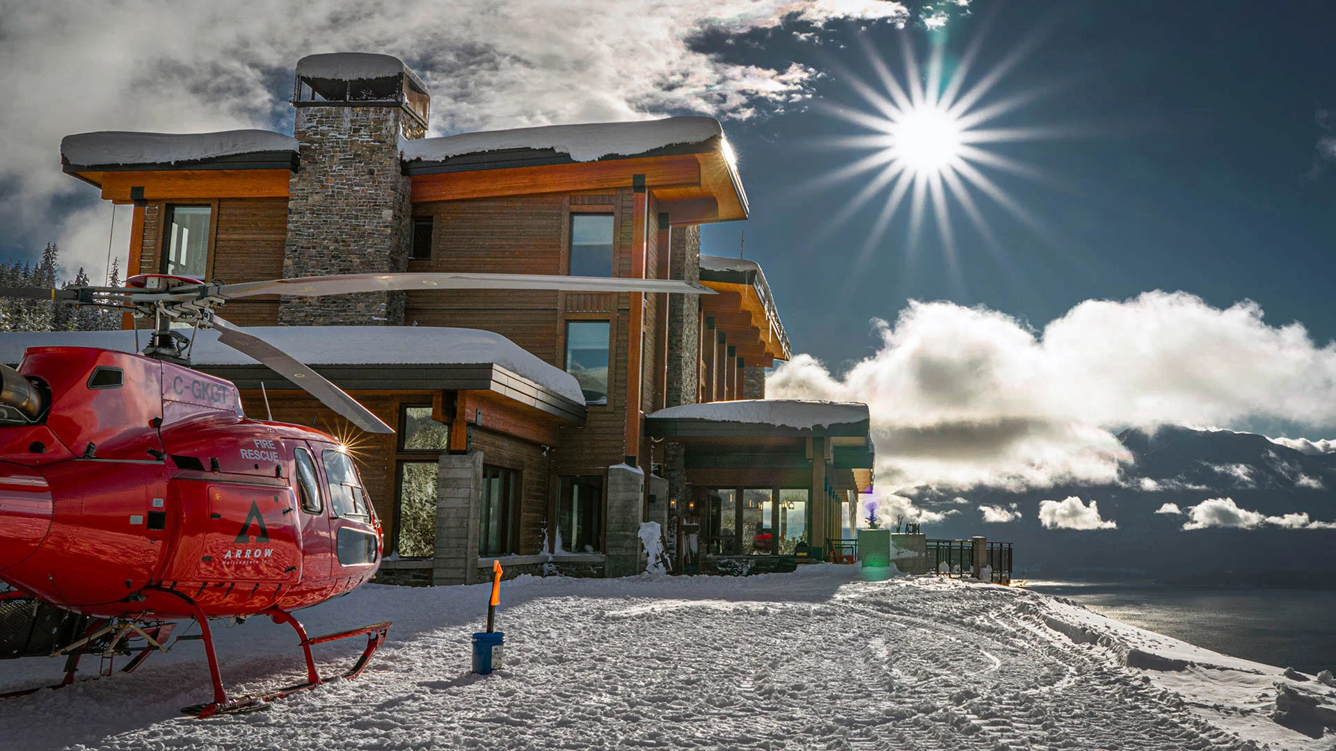 Arrow Helicopters - Adventure & Scenic Flights